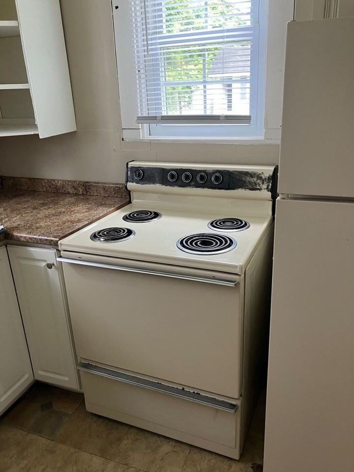 941 N Central Avenue - Photo 3 of 5