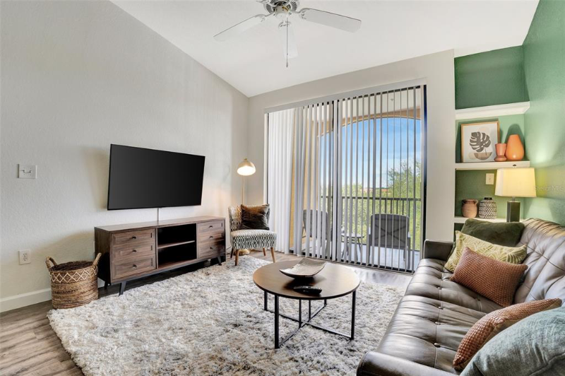 8335 38th Street Cir E #305 - Photo 3 of 23