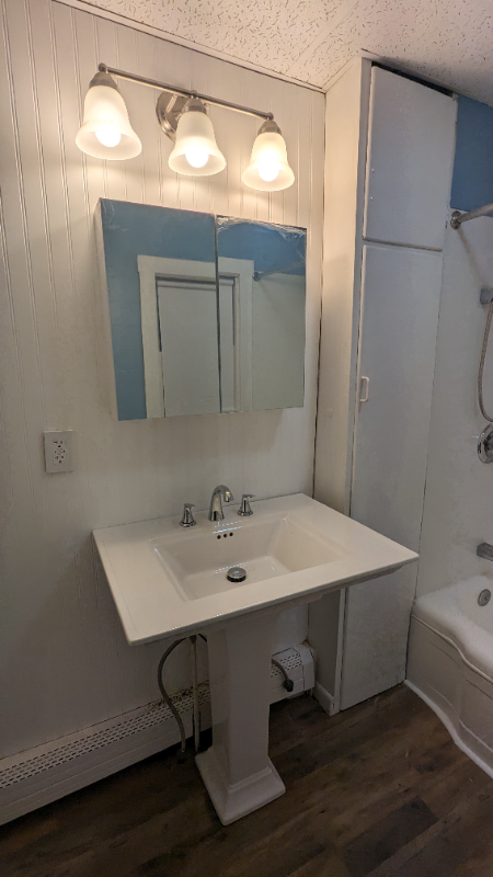 103 York St #2 - Photo 2 of 13