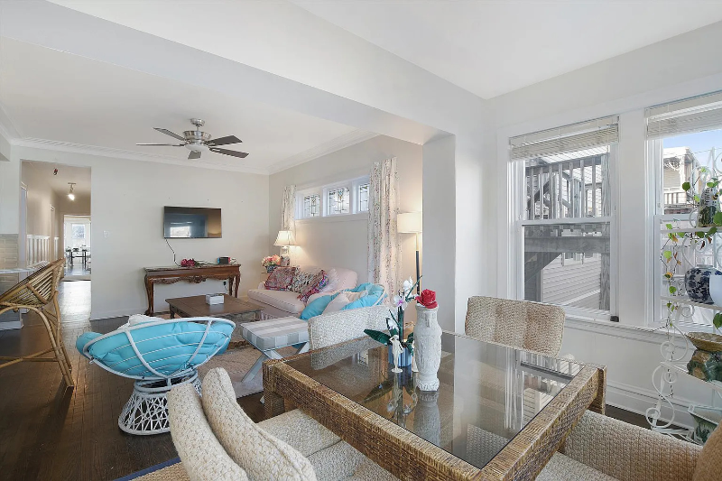 6429 N Wayne Ave #1 - Photo 4 of 16