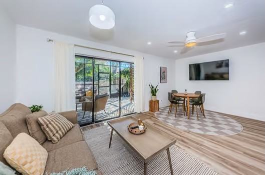 710 Fairwood Forest Dr #NA - Photo 2 of 27