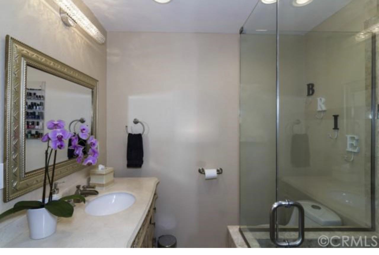 1130 20th St #NA - Photo 3 of 14