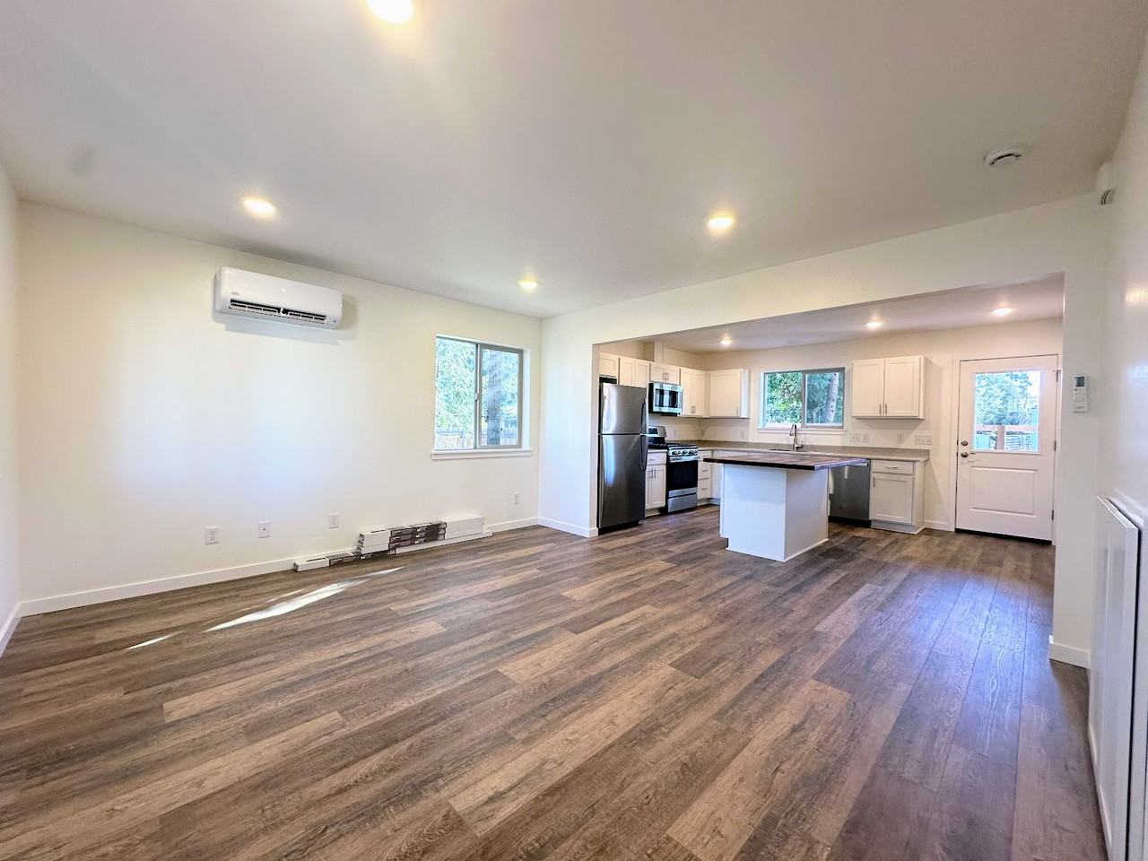 112 Maple St #112 - Photo 3 of 16