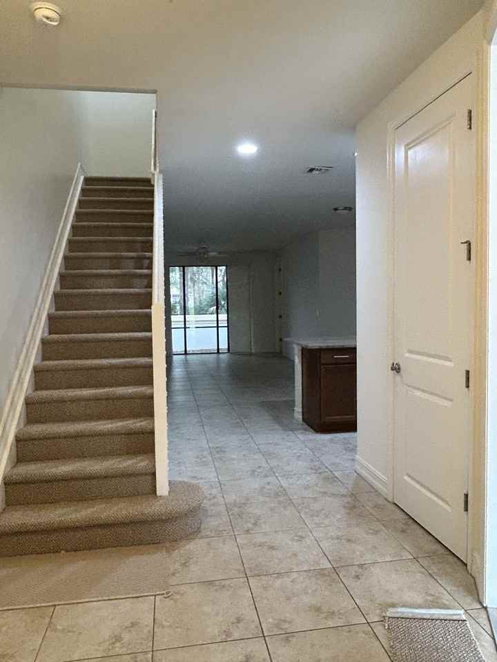 7805 Bristol Circle - Photo 3 of 26
