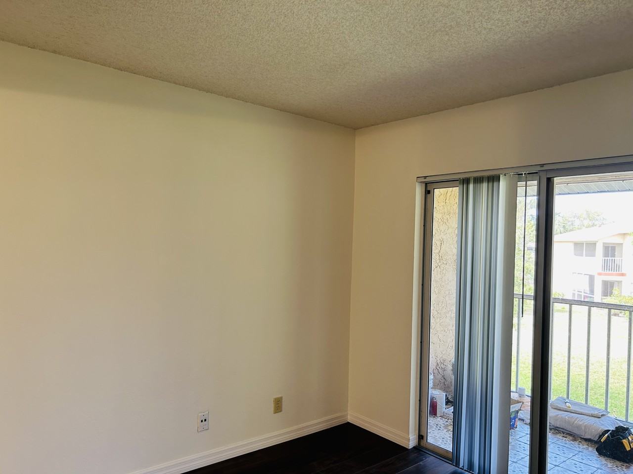 1562 Se Royal Green Cir #T204 - Photo 7 of 16