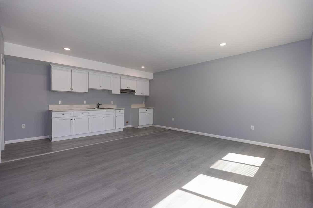 14926 Lemoli Avenue #14926 - Photo 2 of 11