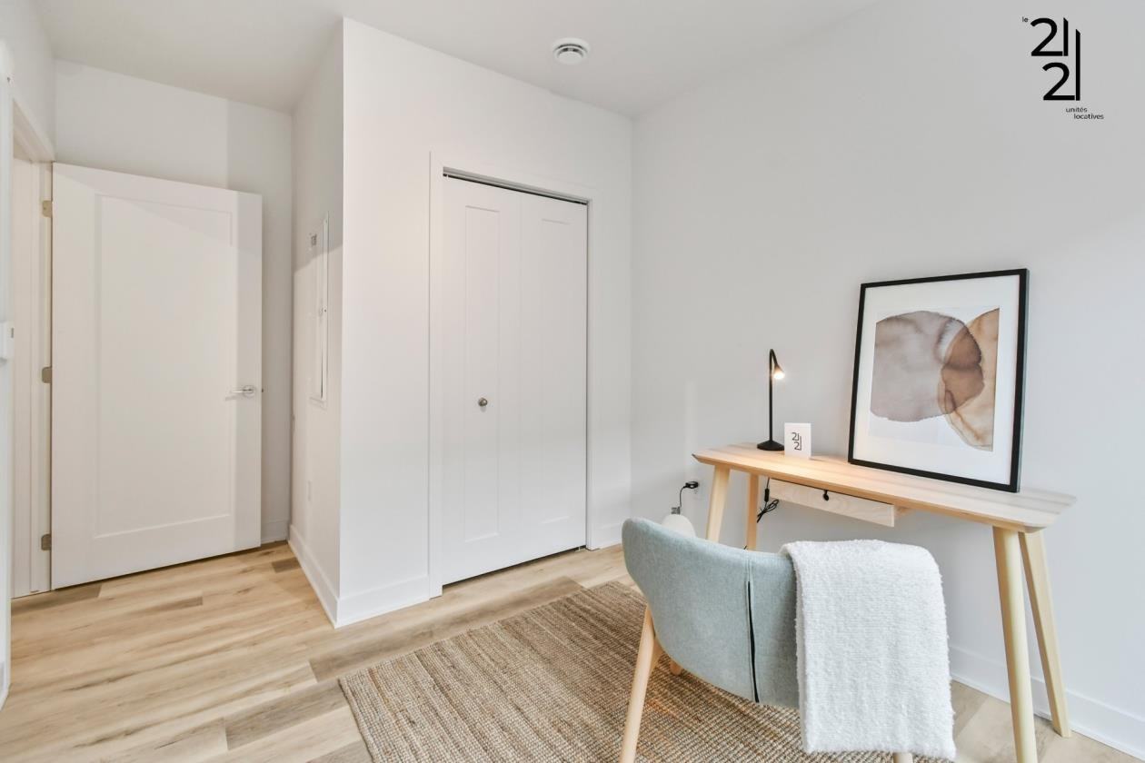 2121 Avenue Papineau — photo 2