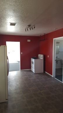 917 Iron Ave SW #A - Photo 2 of 7