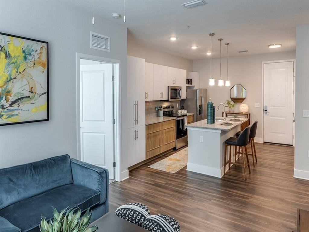 Alvista West Vue - Photo 4 of 40