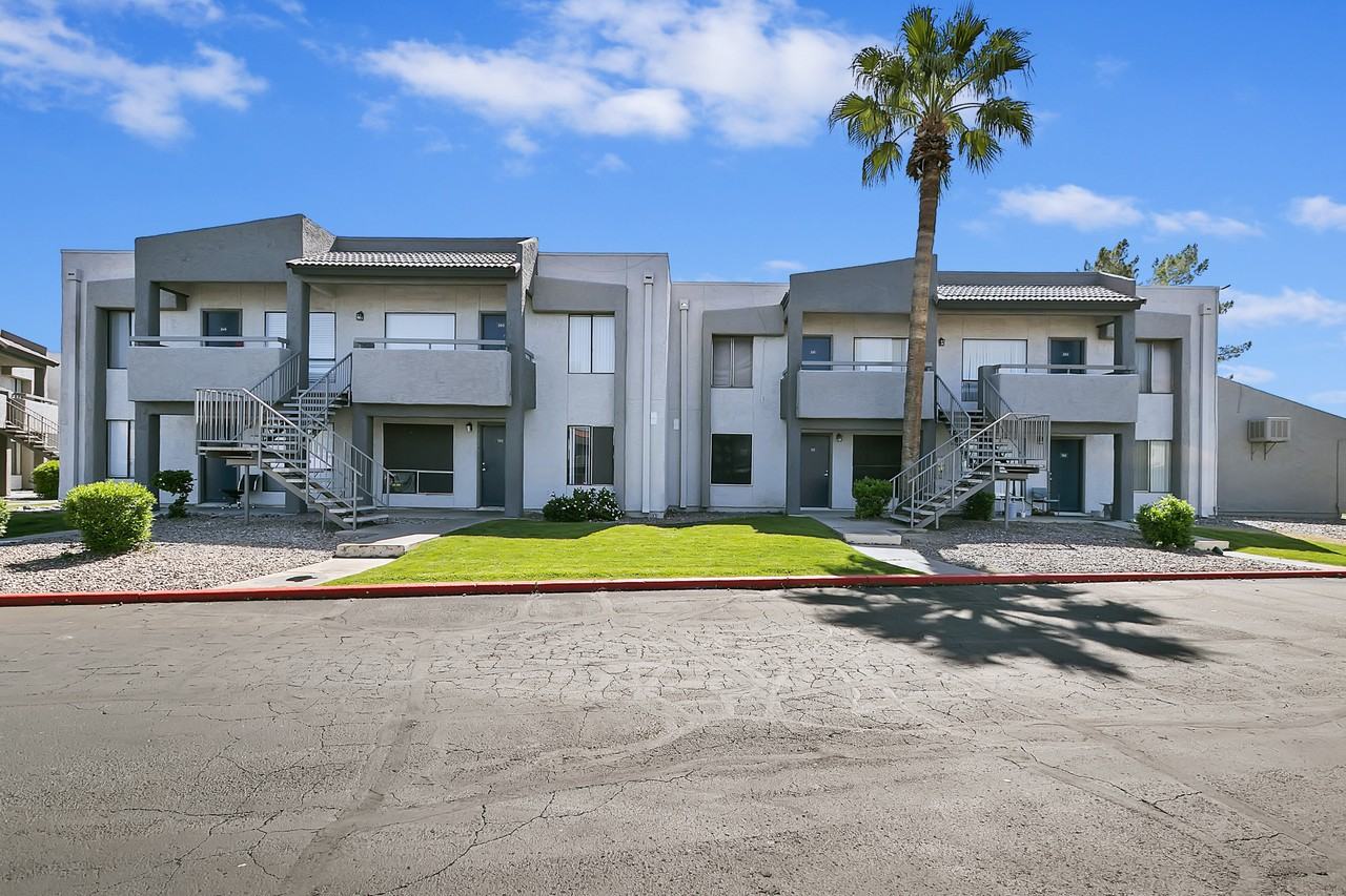 Ardella on 67th - Photo 6 of 33