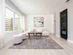 122 Ne 2nd Ave - Photo 3 of 8