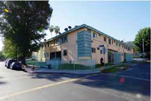 featured image of 4534 Pinafore St