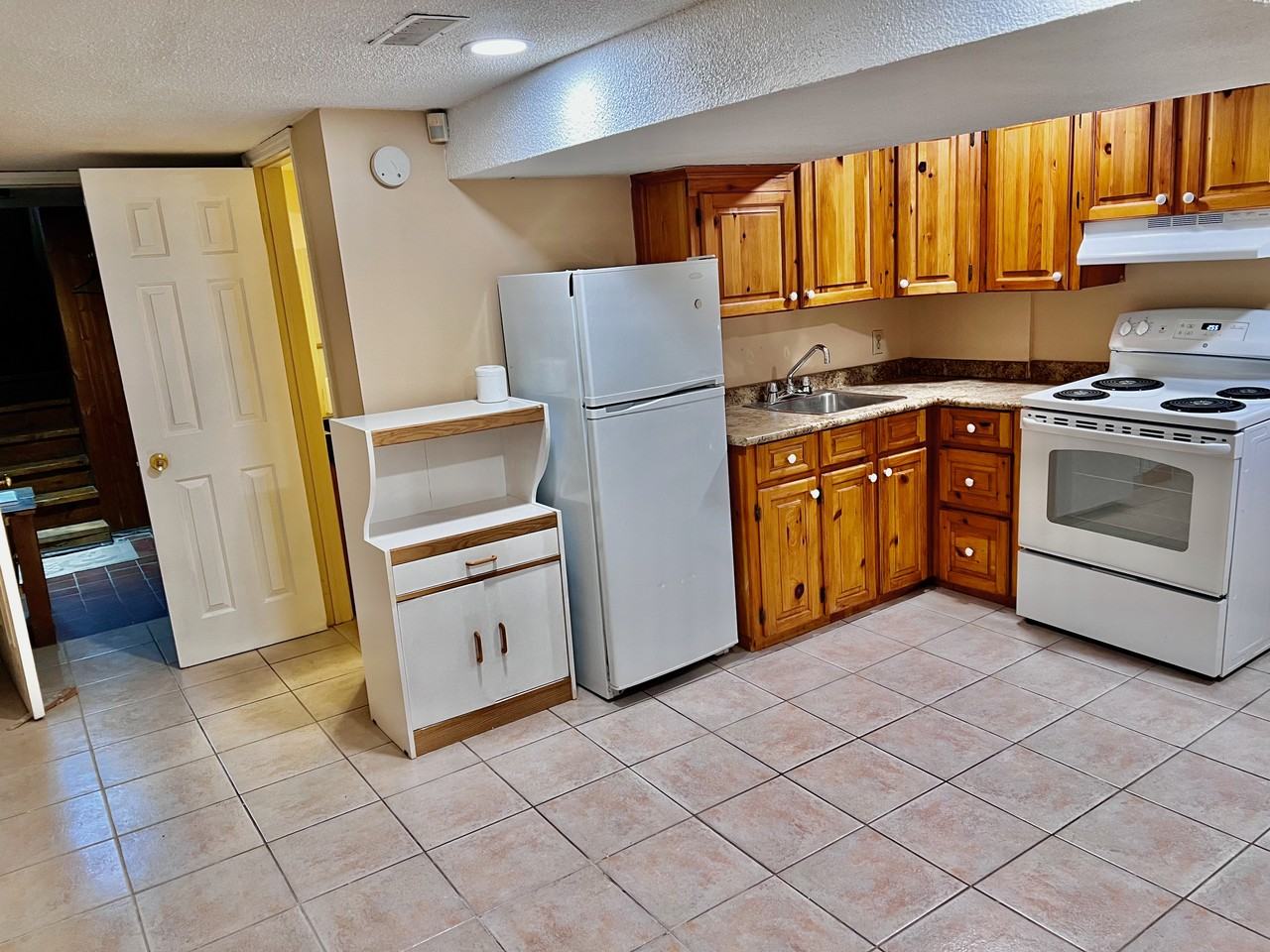 15 Springhurst Avenue - Photo 2 of 10