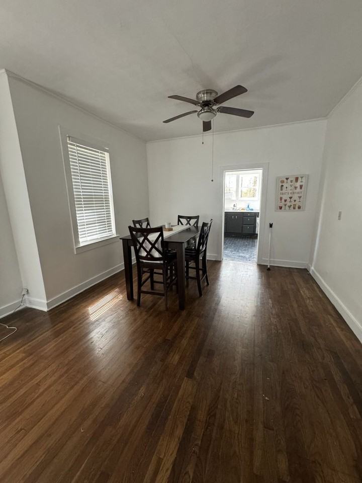 1120 Mimosa Dr - Photo 3 of 12