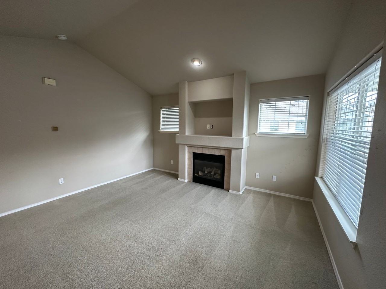 1847 Kennedy Pl - Photo 3 of 10