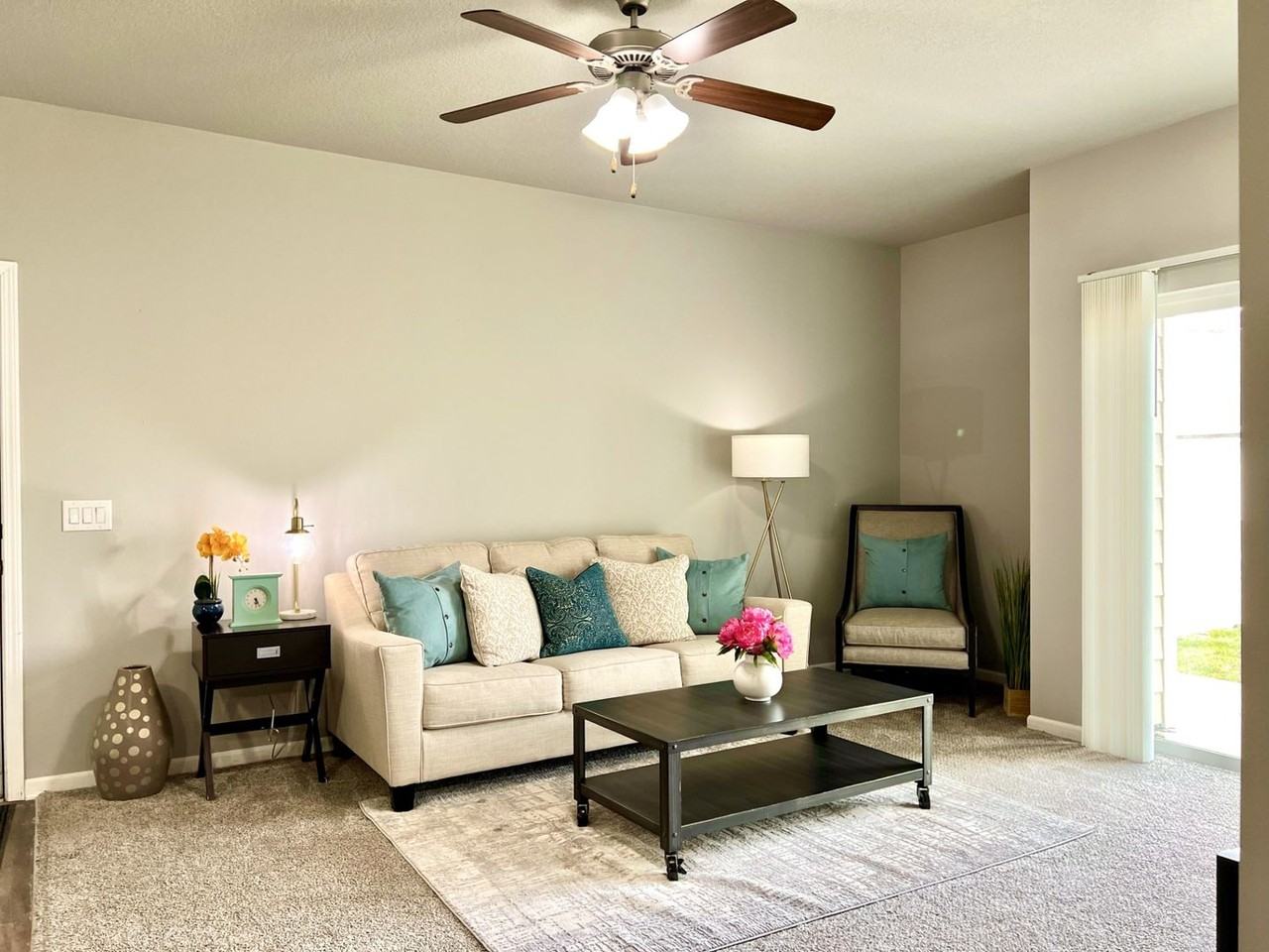 Carman Estates Apartments - Photo 2 of 37