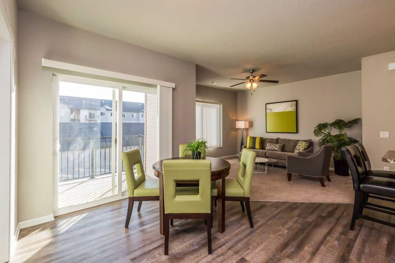 Carman Estates Apartments - Photo 7 of 37