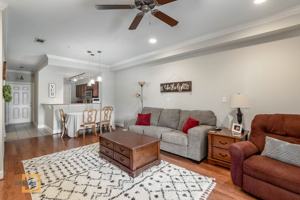 featured image of 3218 Veterans Memorial Pkwy