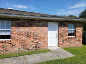 COUNTRY MANOR APTS. - Photo 1 of 1