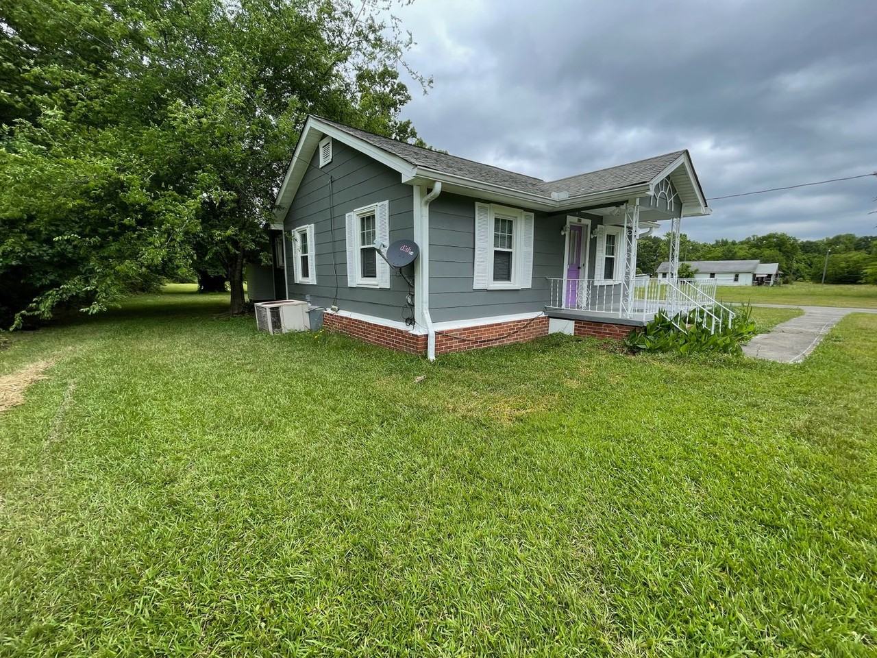 439 Pinson Rd Ne - Photo 4 of 22