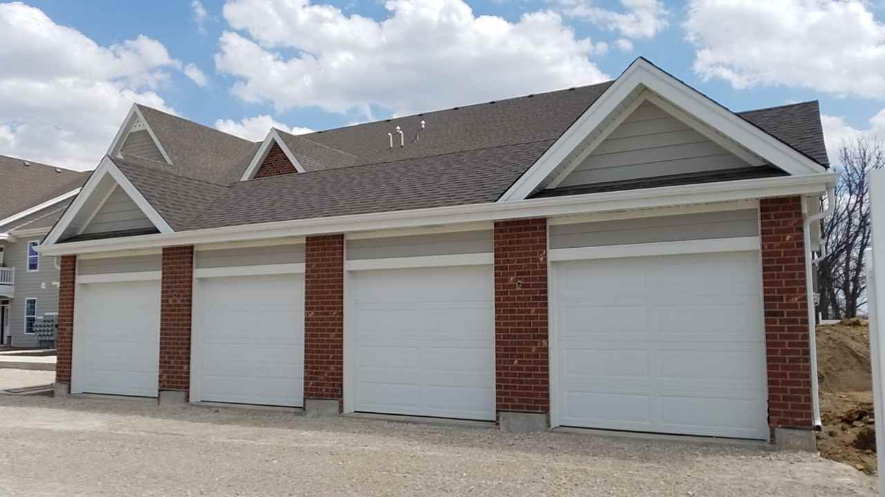 4312 Timber Ridge Ct - Photo 3 of 4