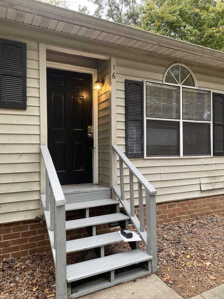 1300 Old Concord Rd - Photo 2 of 12