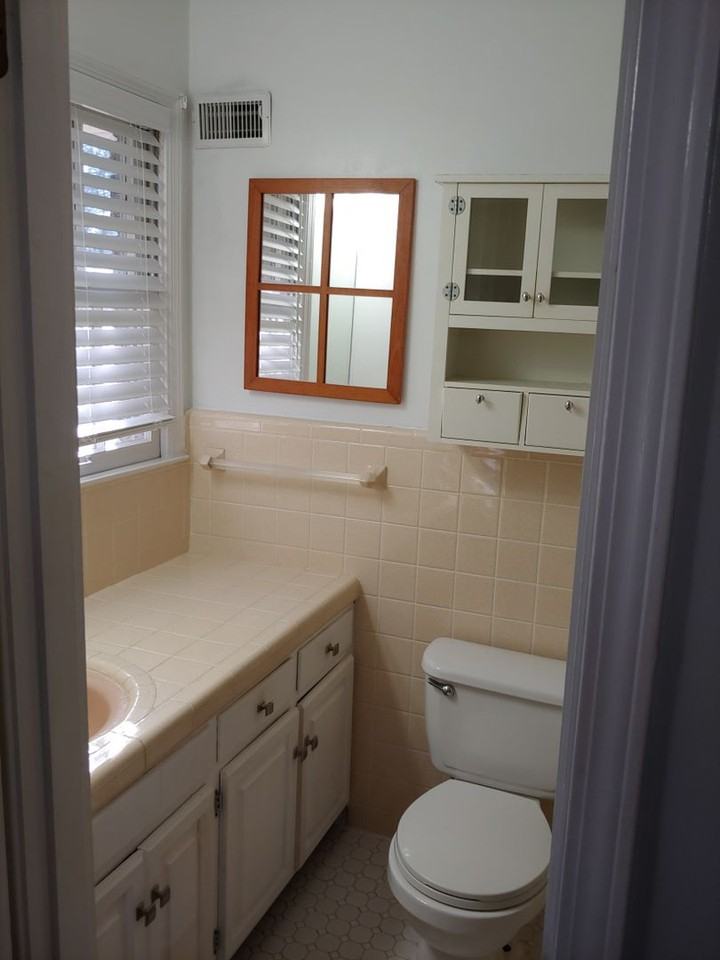 1412 Bariwood Dr - Photo 2 of 8