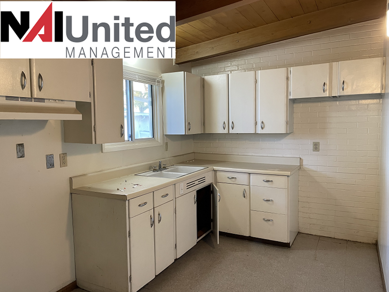 2906 Marquette St - Photo 2 of 7