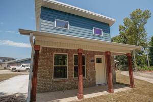 featured image of 748 N Honey Locust Bnd