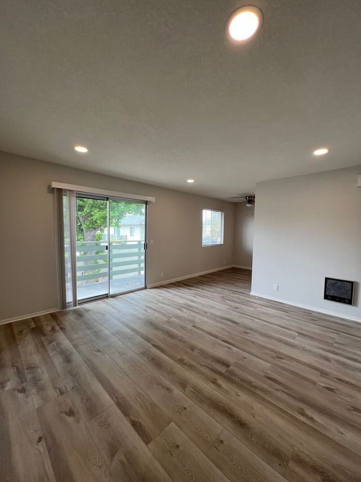 1174 Fair Oaks Avenue - Photo 3 of 7