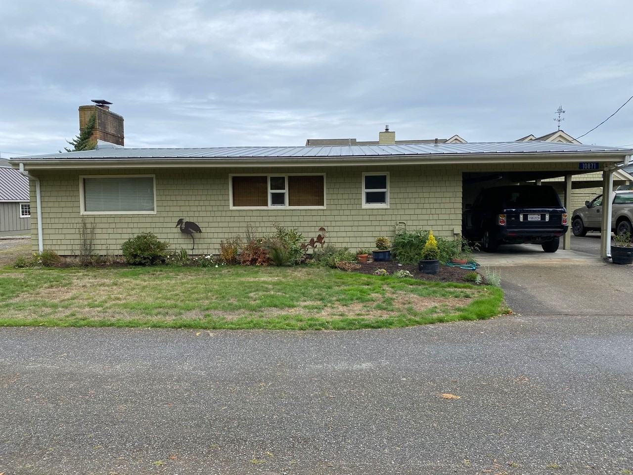 10871 Samish Beach Ln - Photo 2 of 18