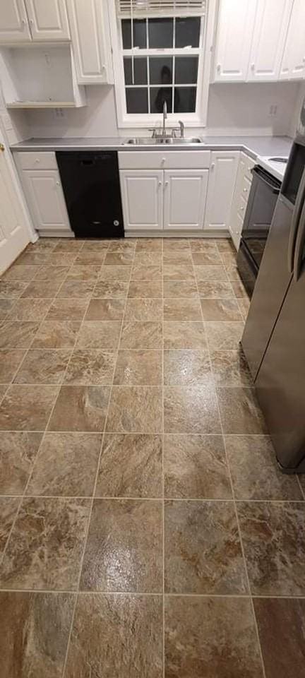 1089 Elm St - Photo 3 of 6