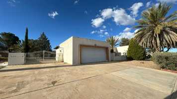 featured image of 1041 Carmelita Dr
