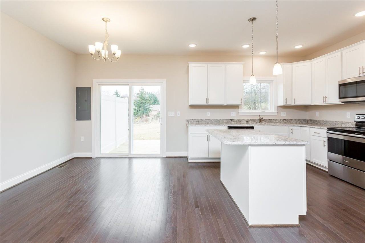 3541 Earthshine Way - Photo 5 of 16