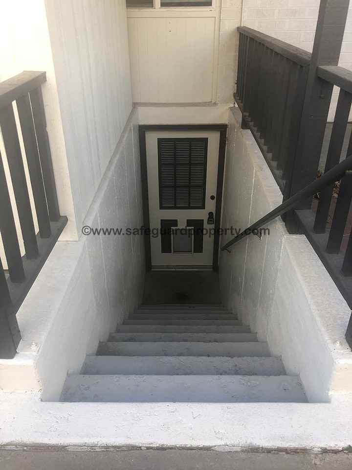 1245 E Sego Lily Dr - Photo 2 of 15