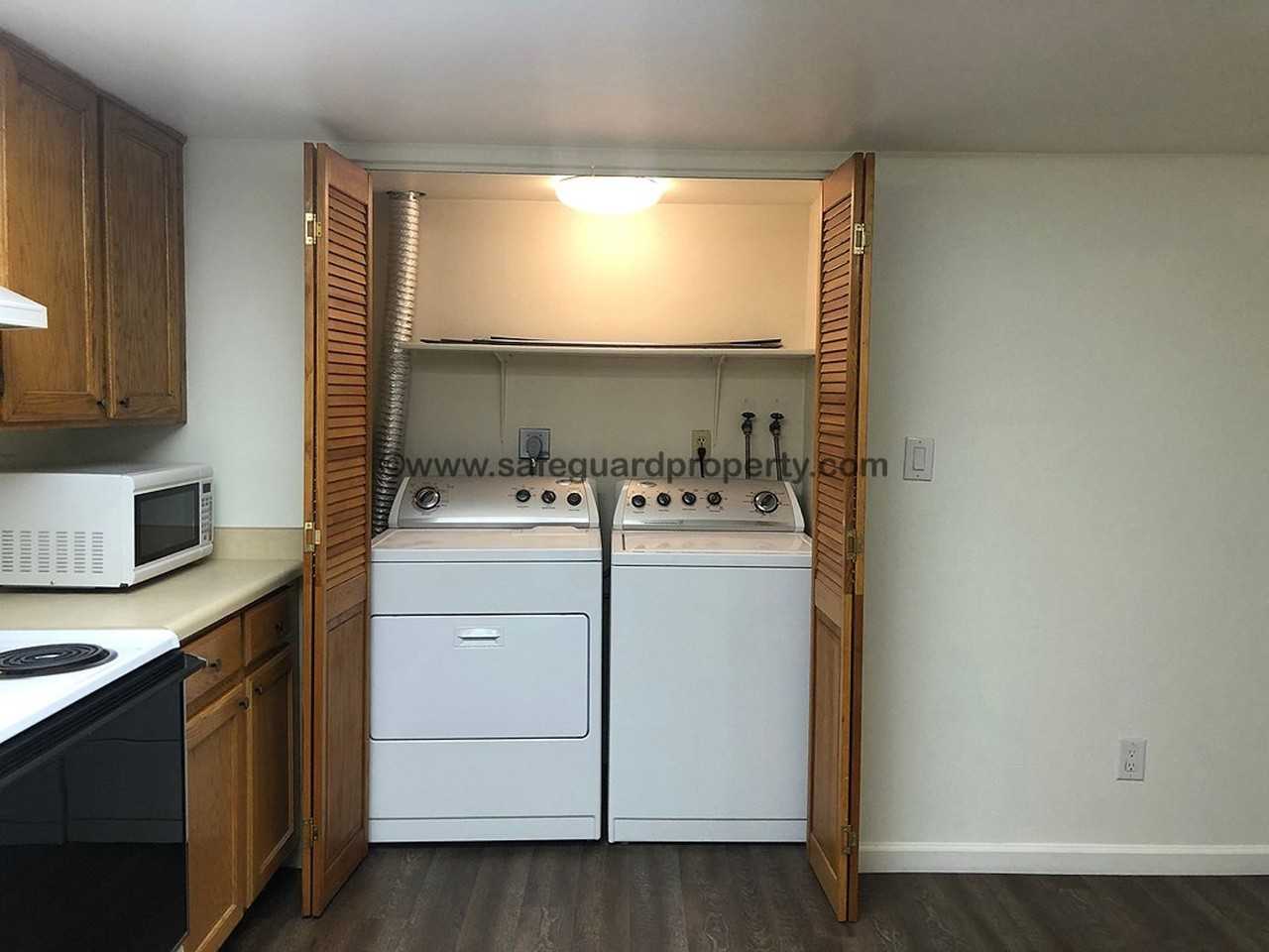 1245 E Sego Lily Dr - Photo 7 of 15