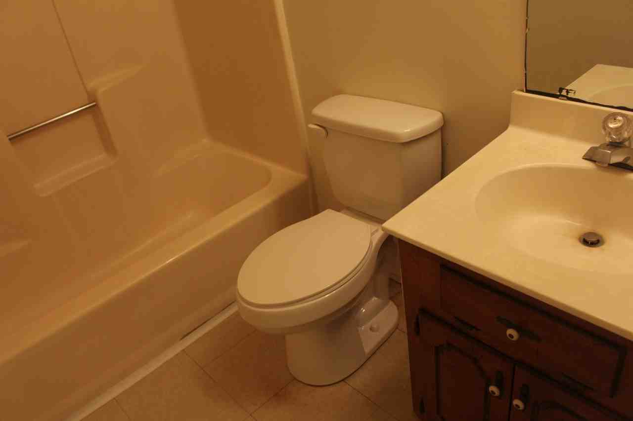 202 Reveres Way - Photo 7 of 12