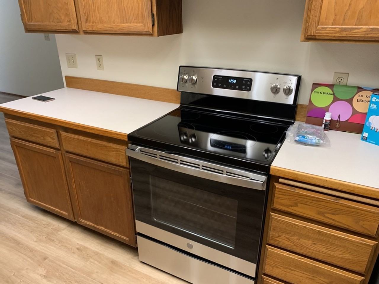 8111 N Burrage Ave - Photo 6 of 27