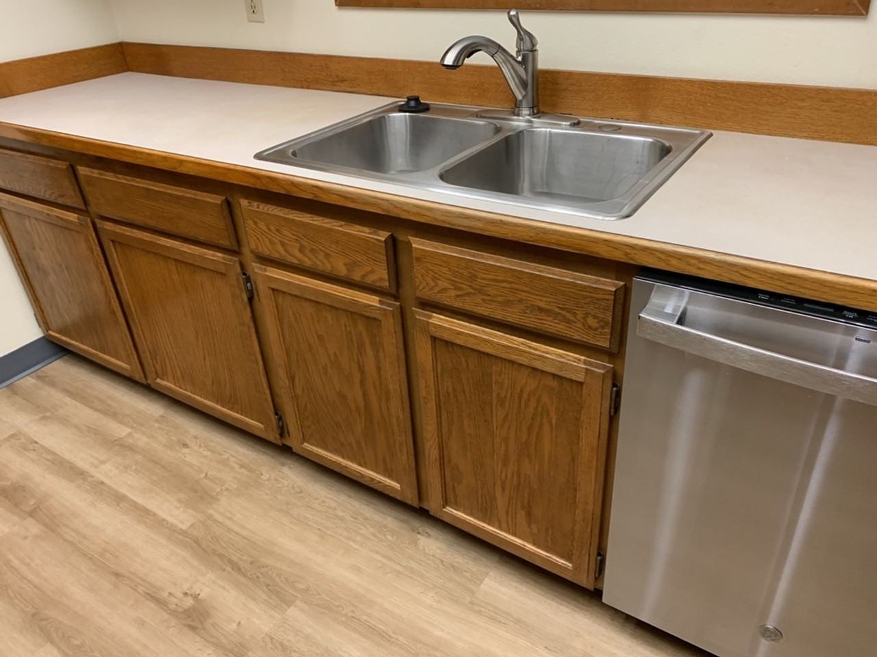 8111 N Burrage Ave - Photo 7 of 27