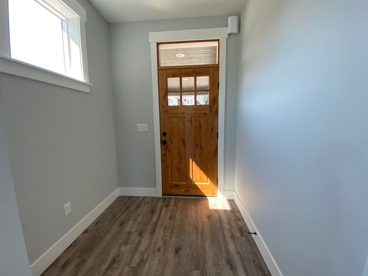 1745 3rd St - Photo 2 of 17
