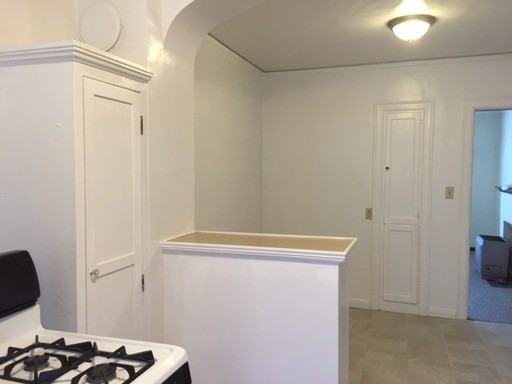 4303 Adeline St - Photo 3 of 8