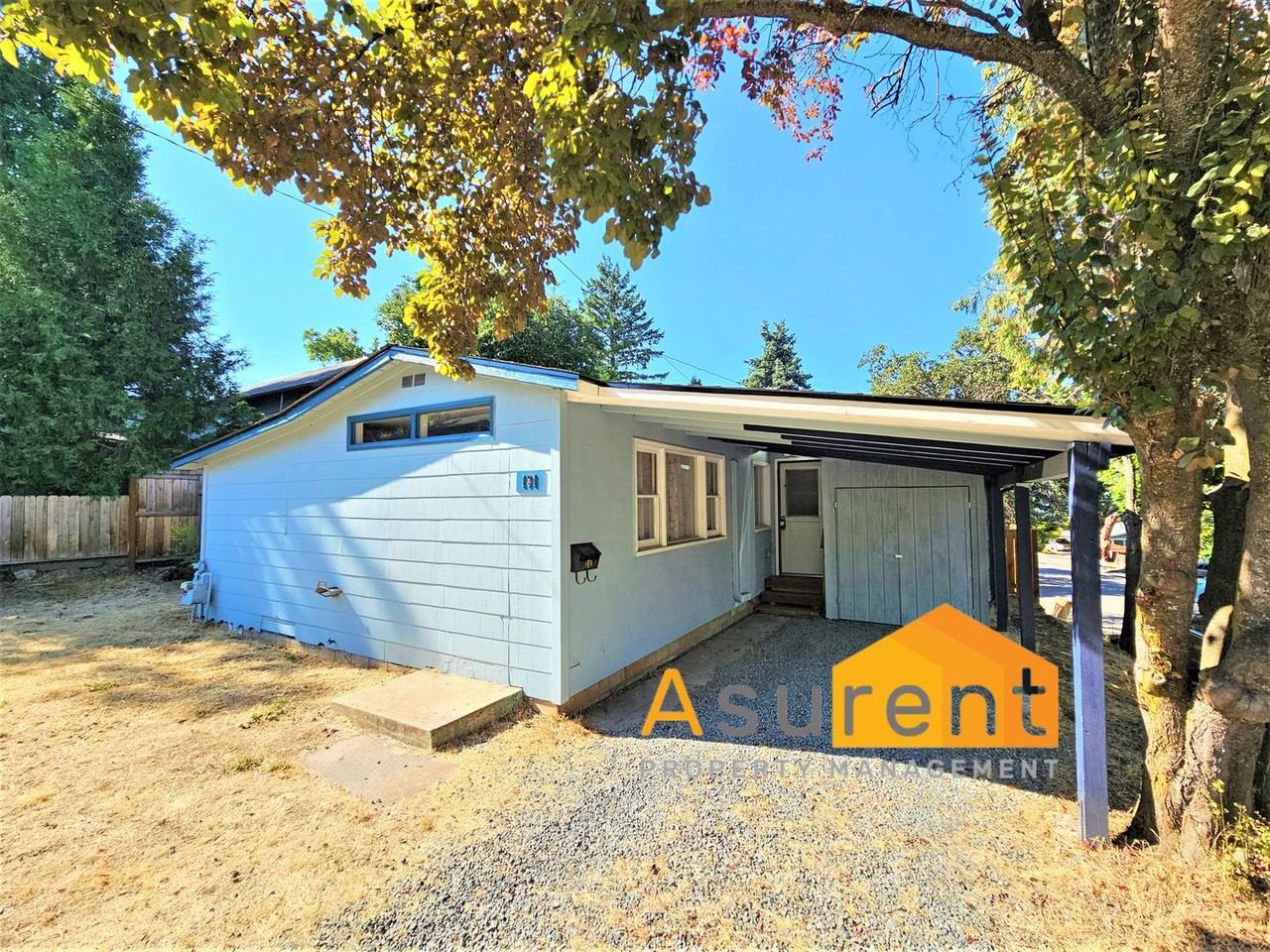 131 Coolidge St - Photo 3 of 11