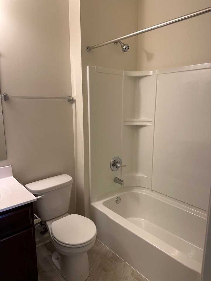 401 Lenape Way - Photo 7 of 16