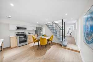 featured image of 35 Rowntree Avenue