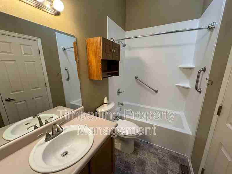 6735 Overland Dr - Photo 5 of 15