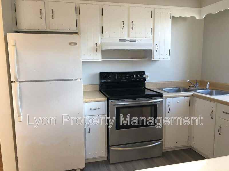 1000 Willett Ave #2 - Photo 5 of 14