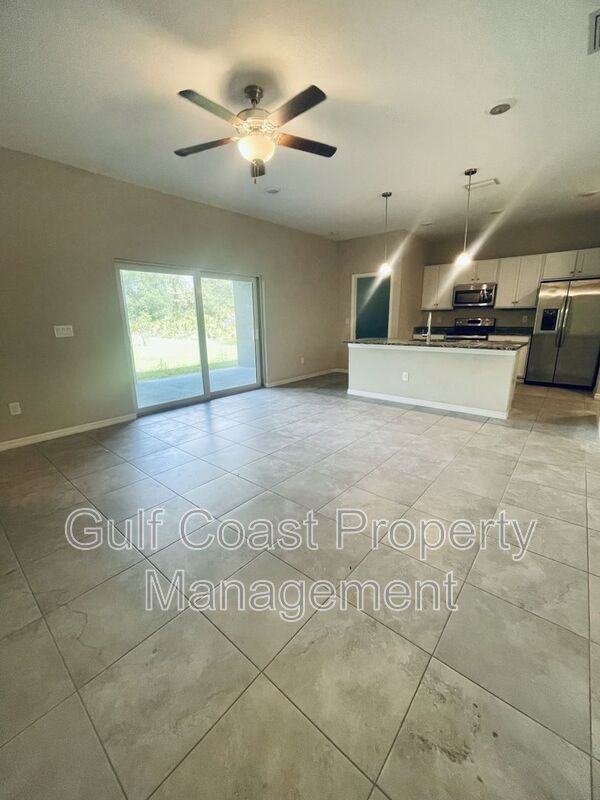 18008 Placid Ave - Photo 2 of 19