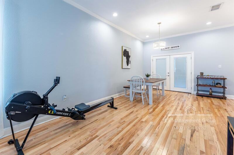415 Furnish Ave - Photo 3 of 12