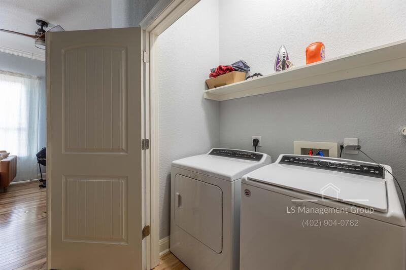 415 Furnish Ave - Photo 6 of 12