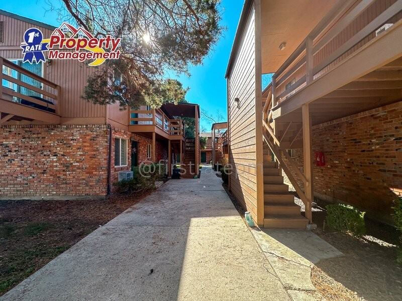 4145 W Dorian St - Photo 2 of 18